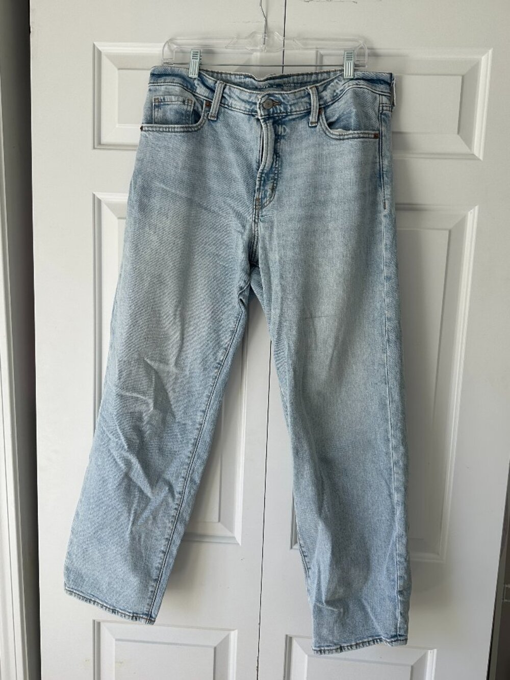 Old Navy Mid Rise Loose Boyfriend Jeans in Size 14
